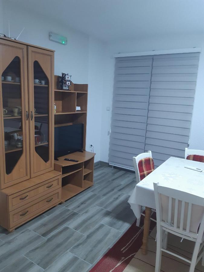 As Guesthouse Krzevici Bagian luar foto