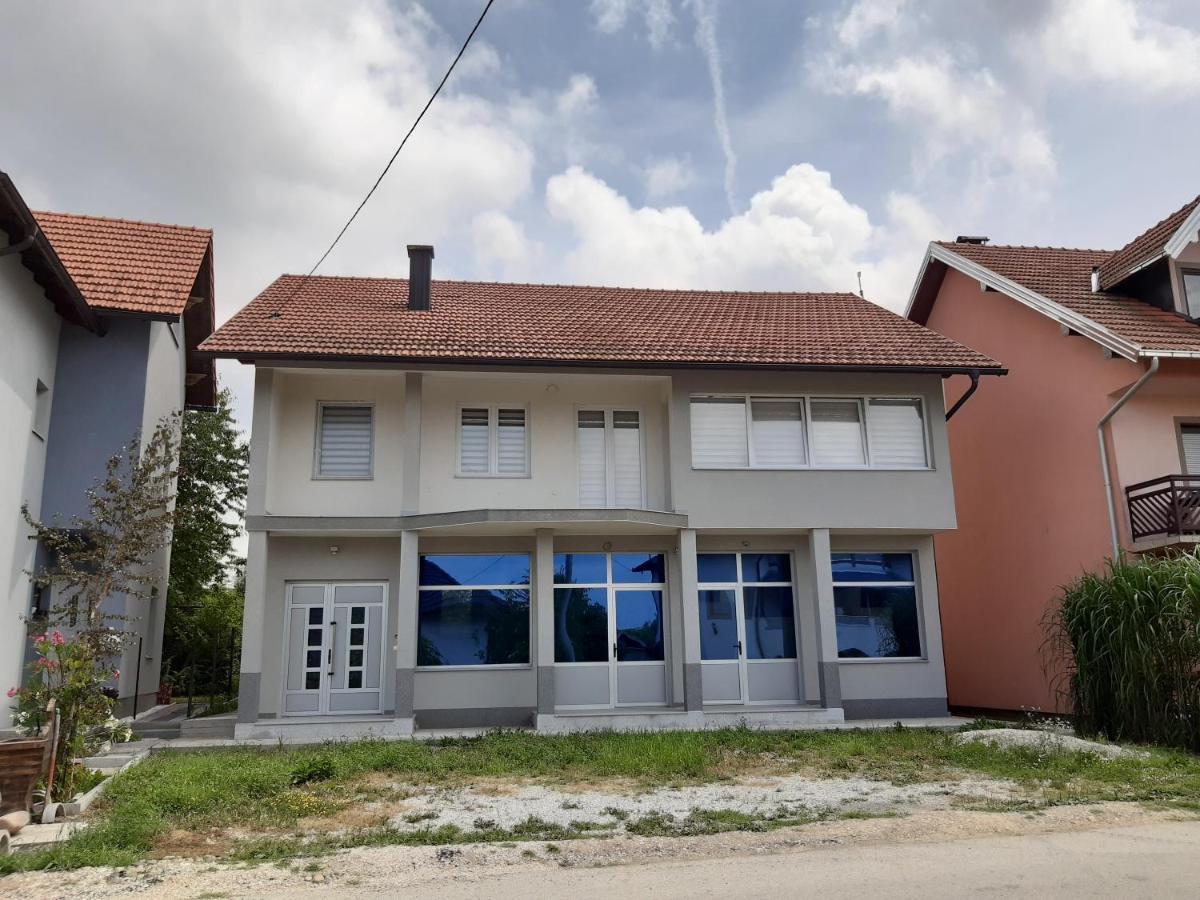 As Guesthouse Krzevici Bagian luar foto