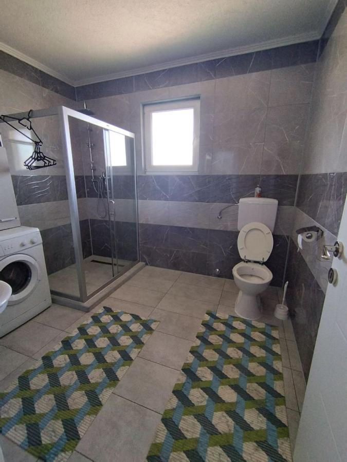 As Guesthouse Krzevici Bagian luar foto