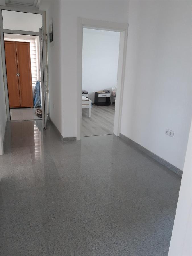 As Guesthouse Krzevici Bagian luar foto